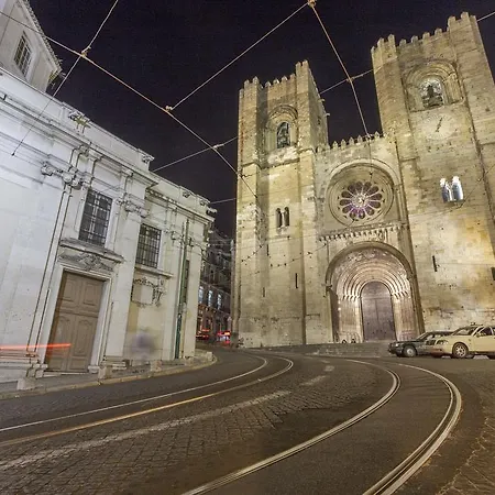 In The Heart Of Apartamento Lisboa